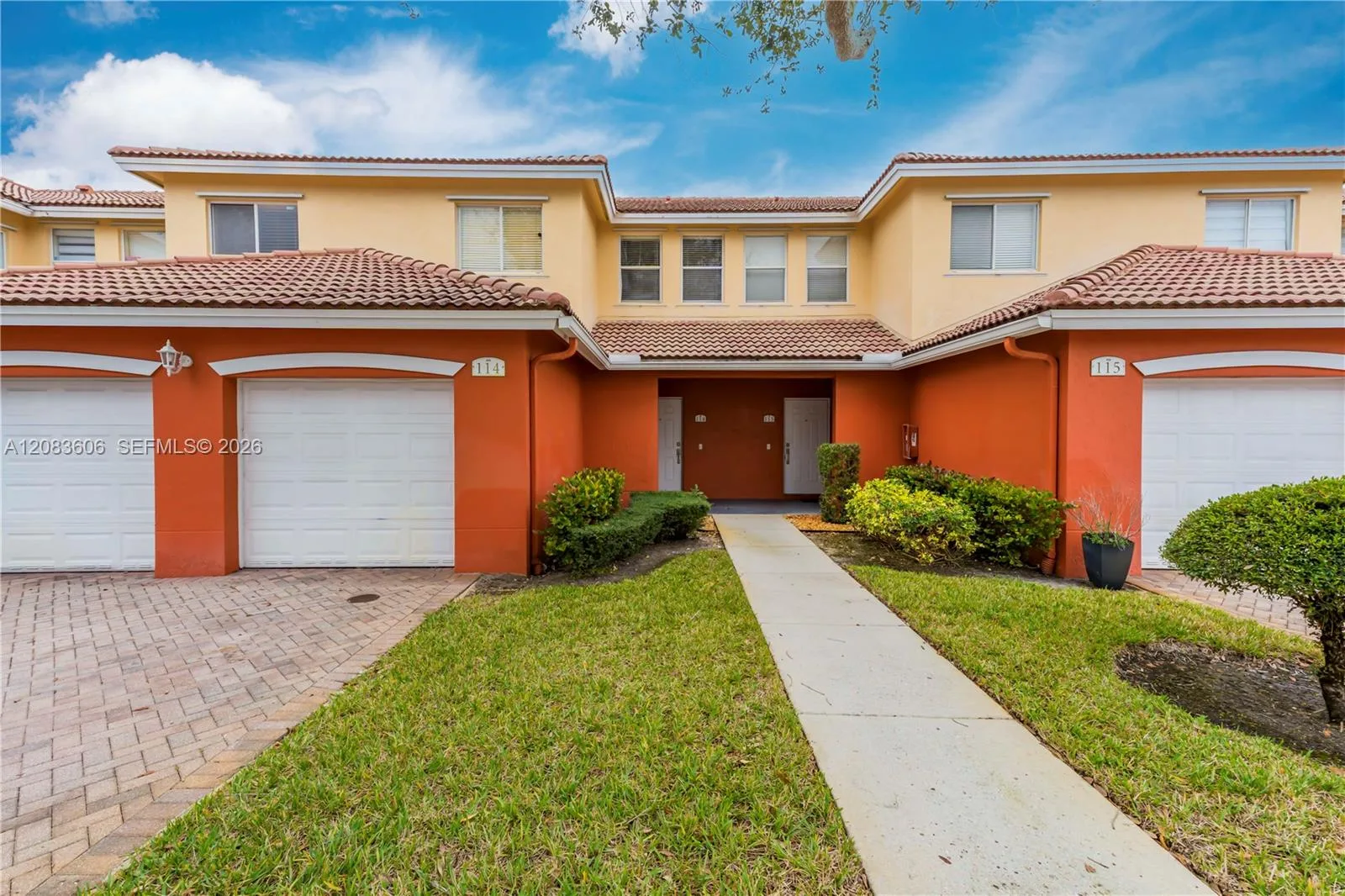 7401 Palomino Dr # 114-1, Davie, FL 33024