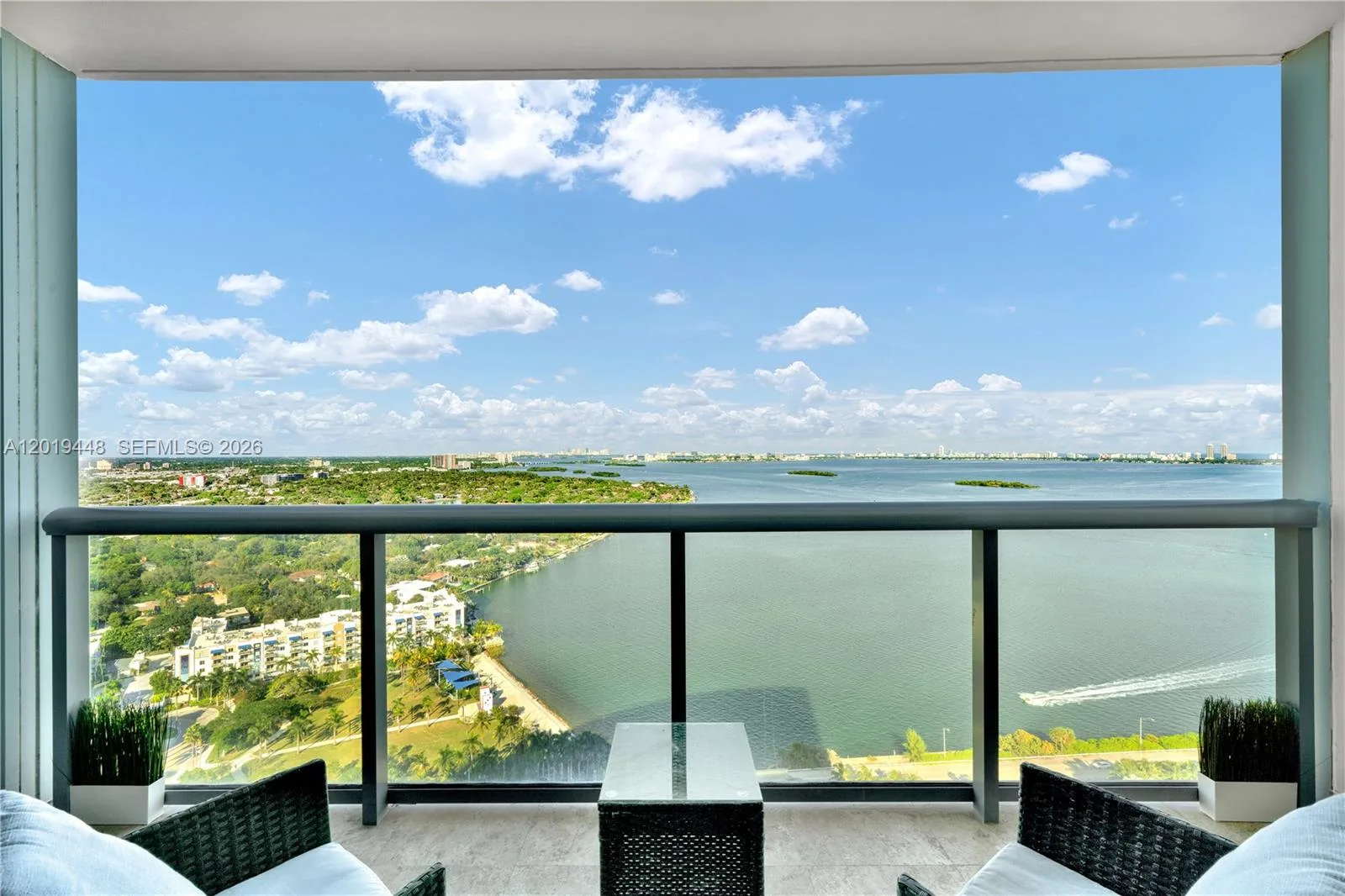 601 NE 36th St # 3010, Miami, FL 33137 photo 2