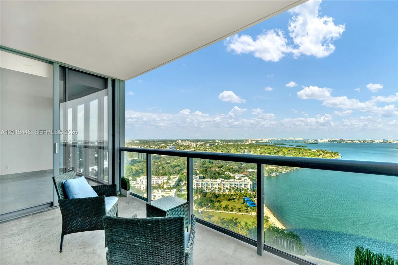 601 NE 36th St # 3010, Miami, FL 33137 photo 3