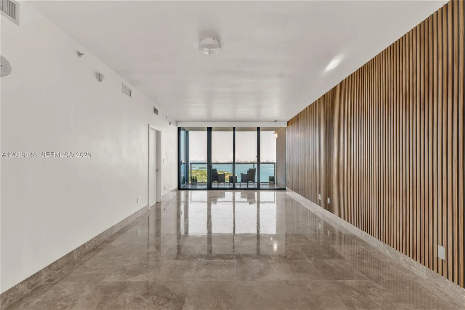 601 NE 36th St # 3010, Miami, FL 33137 photo 5