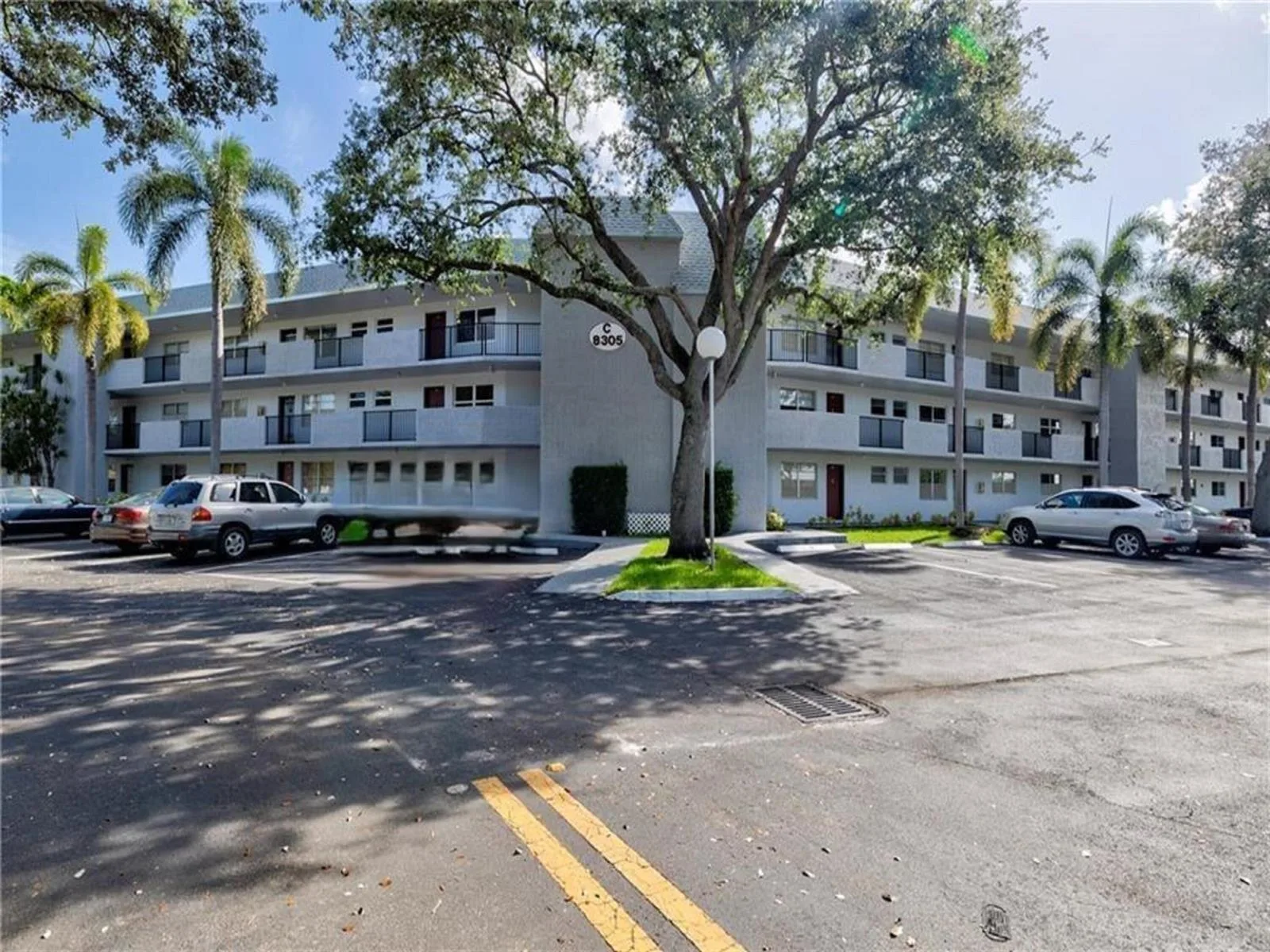 8305 NW 61st Street # C209, Tamarac, FL 33321