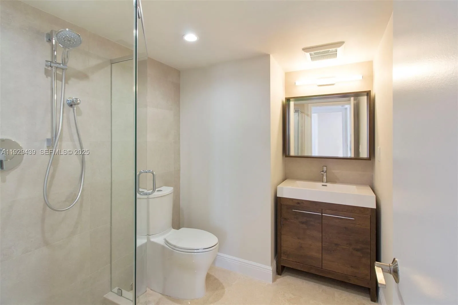 2555 Collins Ave # 911, Miami Beach, FL 33140 photo 7