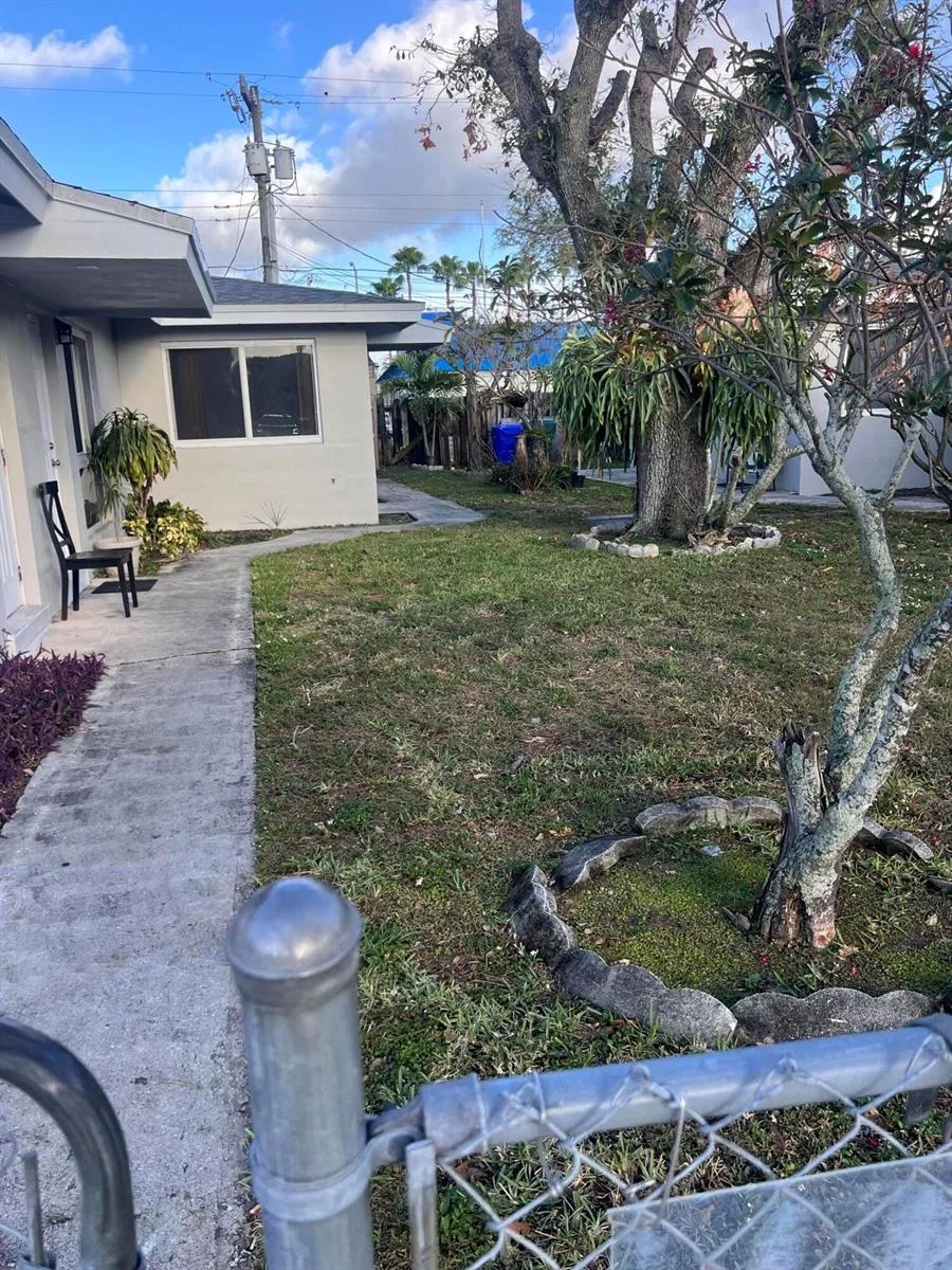 2030 SW 41st Avenue # 3, Fort Lauderdale, FL 33317