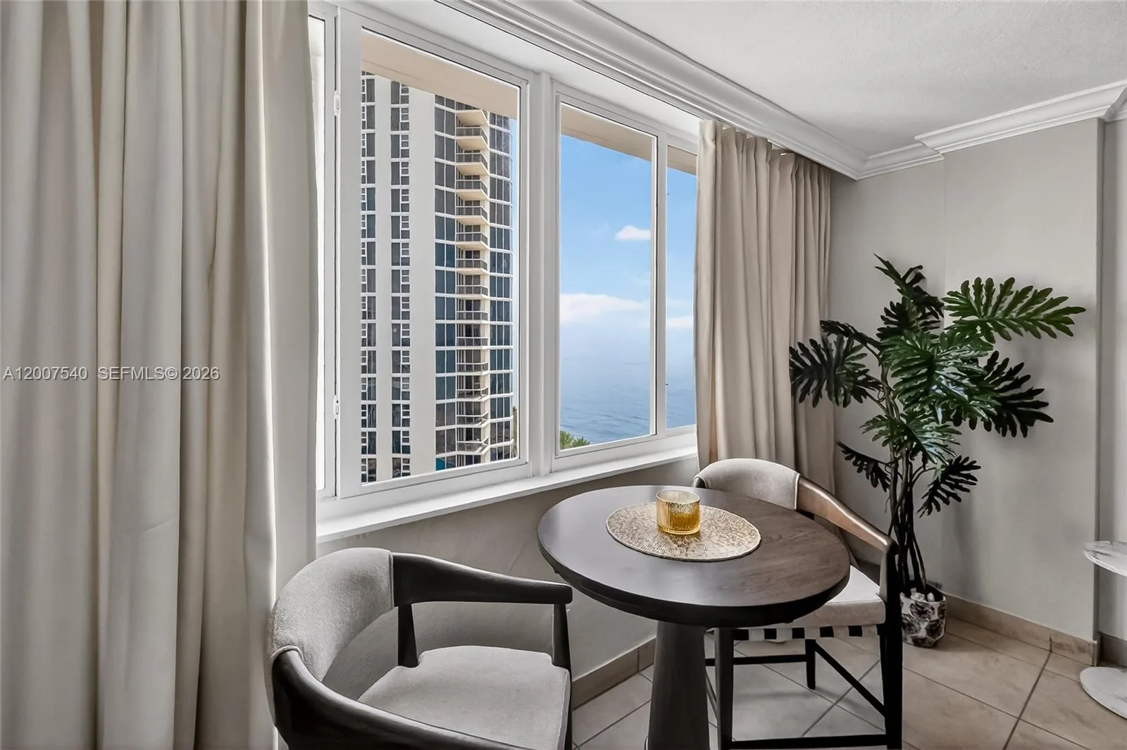 19201 Collins Ave # 1123, Sunny Isles Beach, FL 33160