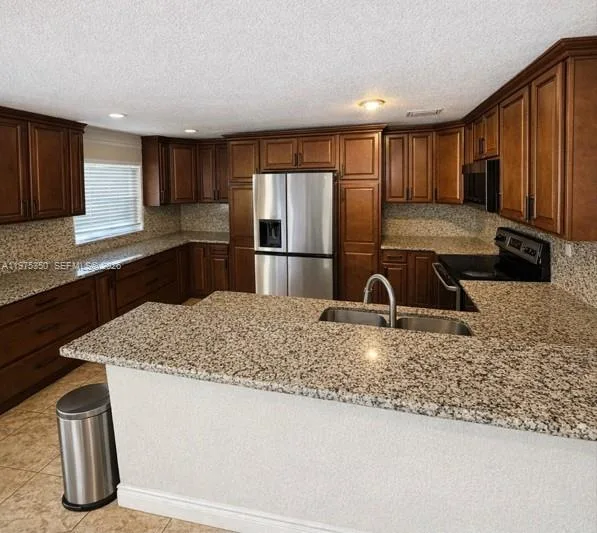 10207 SW 20th Ct, Miramar, FL 33025 photo 4