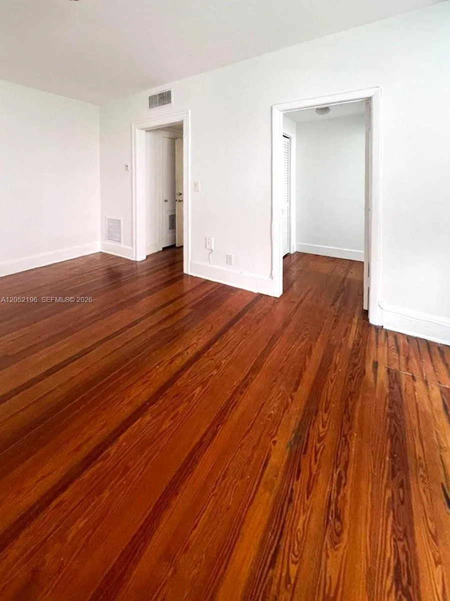 754 Meridian Ave # 15, Miami Beach, FL 33139 photo 9