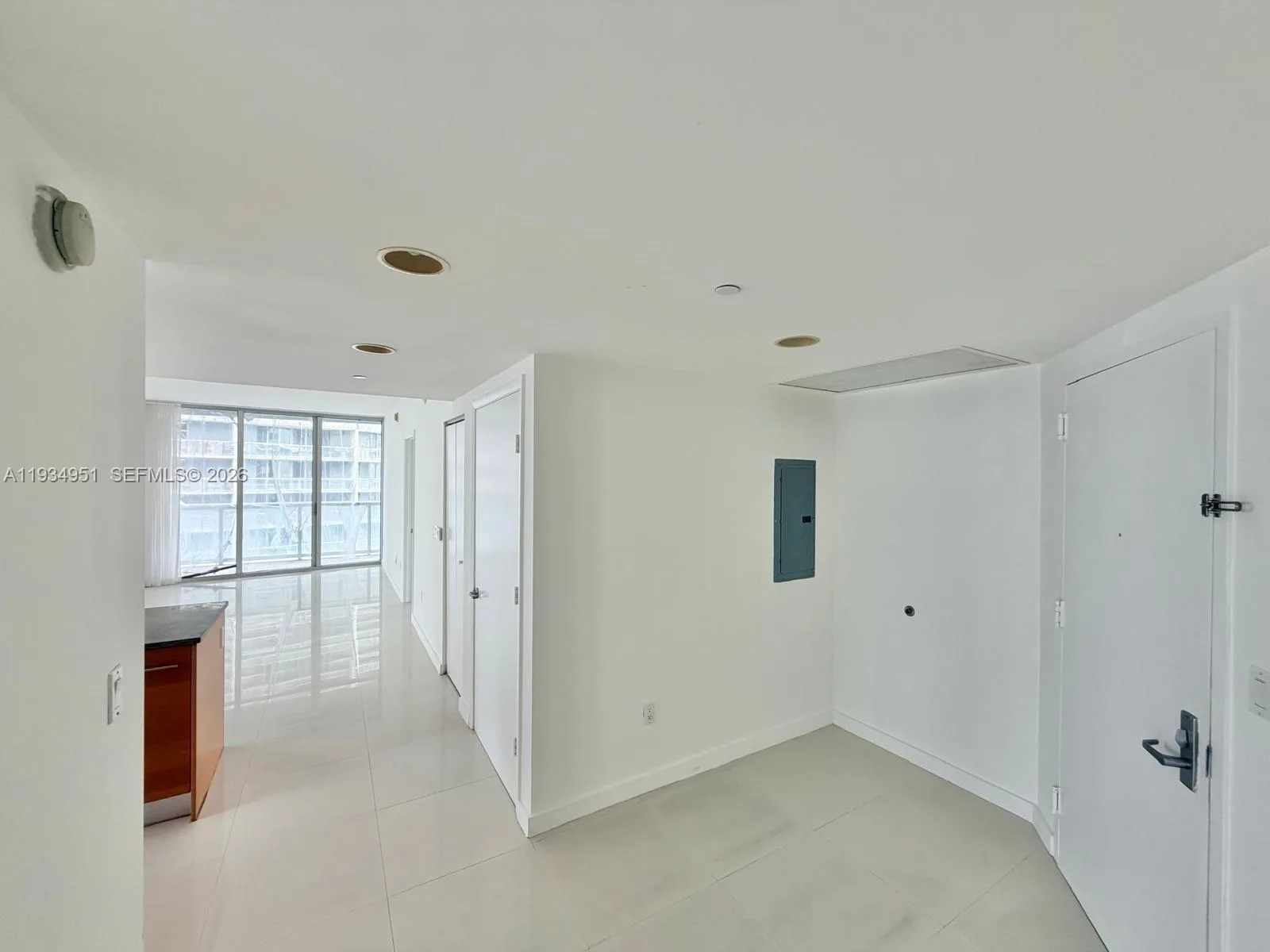 495 Brickell Ave # 2610, Miami, FL 33131 photo 11