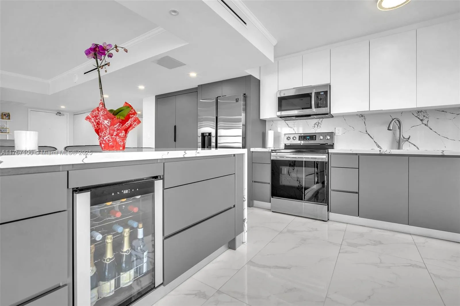 301 174th St. # 919, Sunny Isles Beach, FL 33160 photo 10