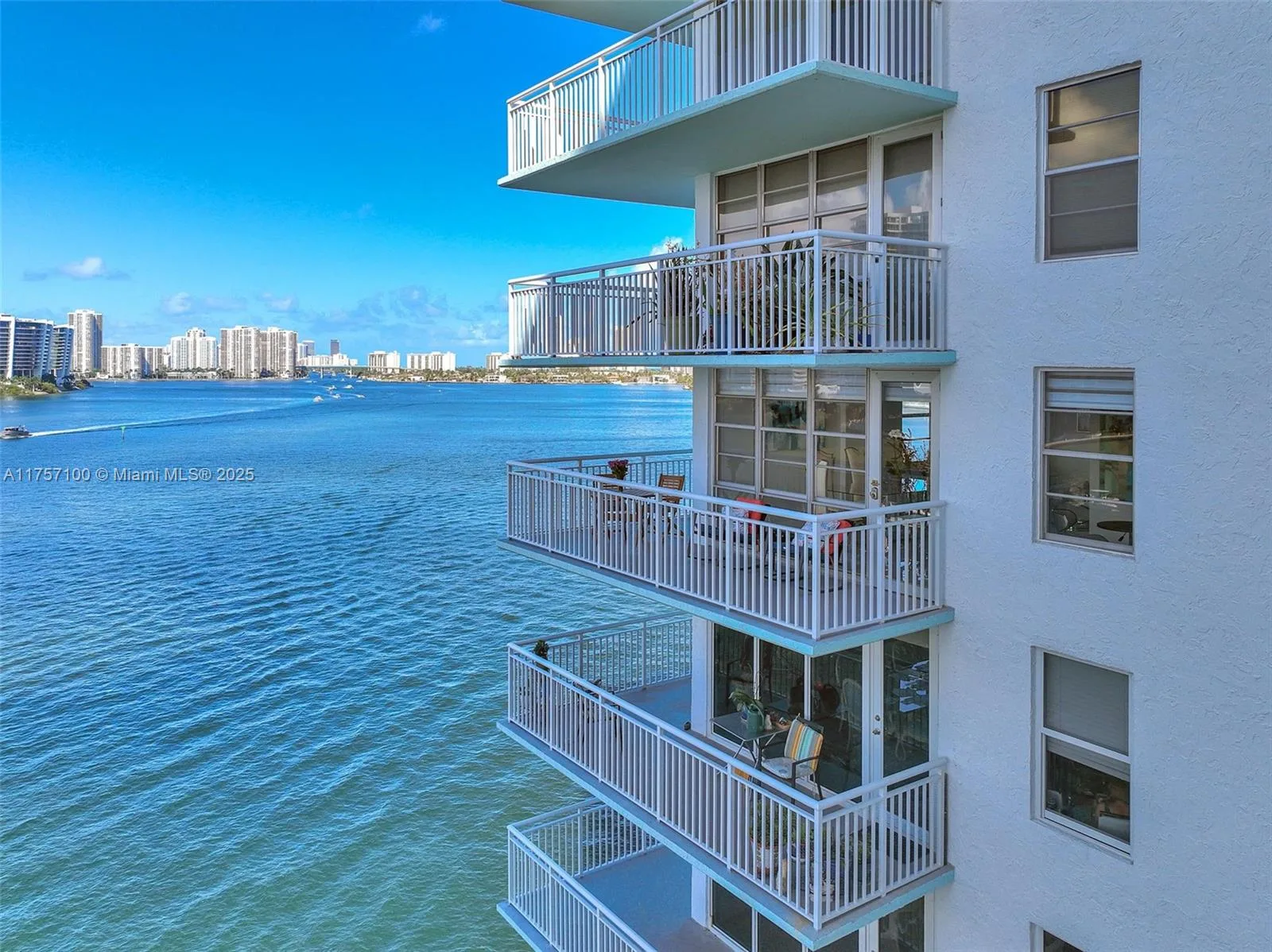 301 174th St. # 919, Sunny Isles Beach, FL 33160 photo 6
