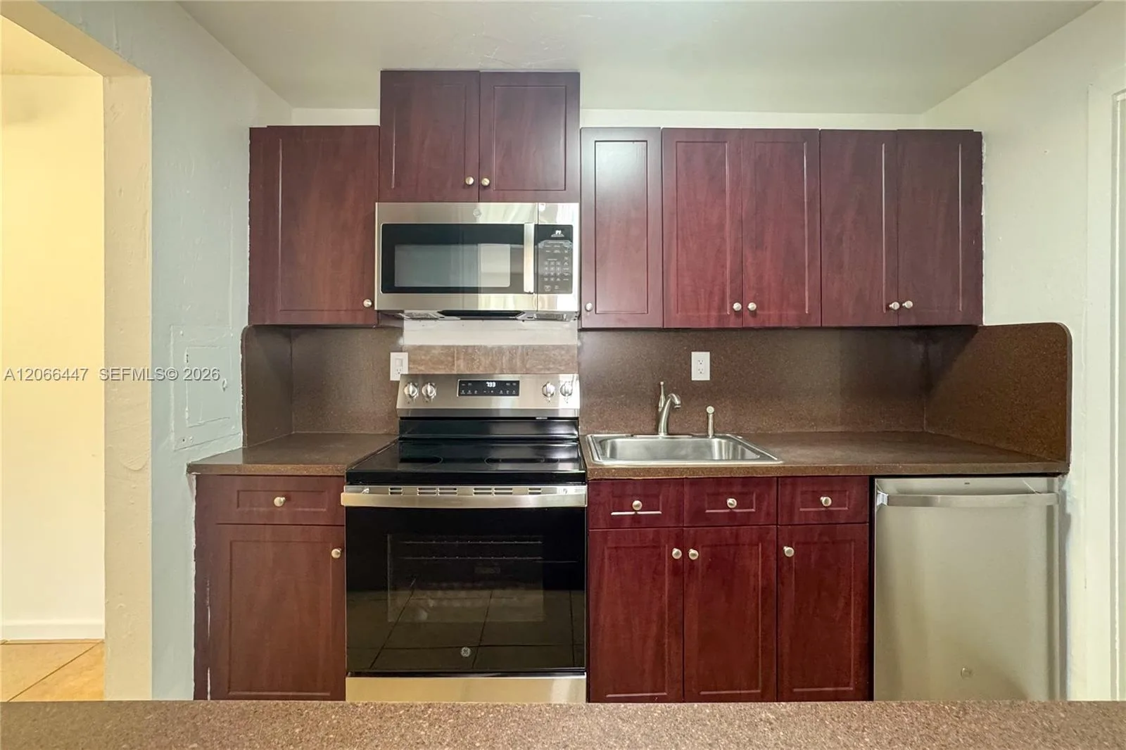 13898 SW 90th Ave # 204-EE, Miami, FL 33176 photo 9