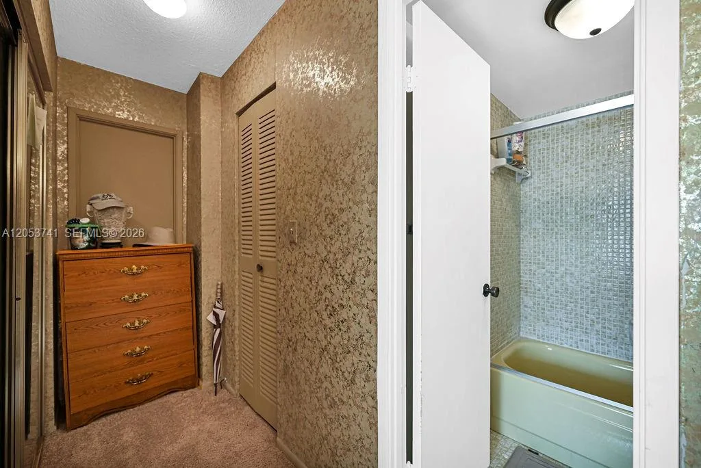 7135 Collins Ave # 435, Miami Beach, FL 33141 photo 11