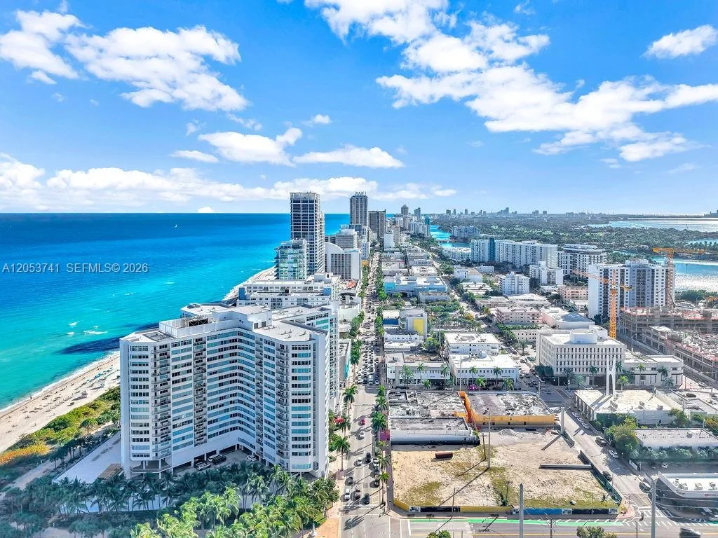 7135 Collins Ave # 435, Miami Beach, FL 33141 photo 2