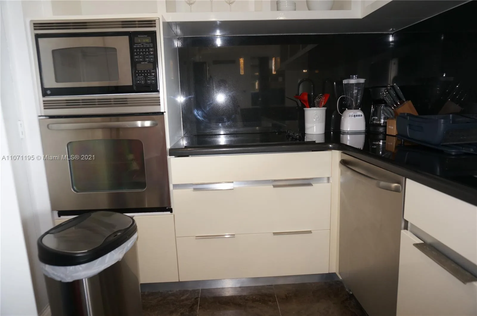 4001 S Ocean Dr # PH1, Hollywood, FL 33019 photo 7
