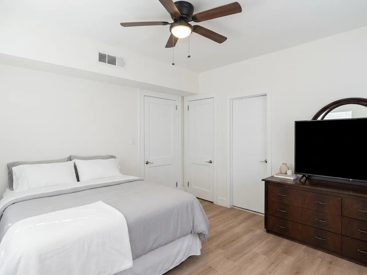 817 Tyler Street # 2, Hollywood, FL 33019 photo 4