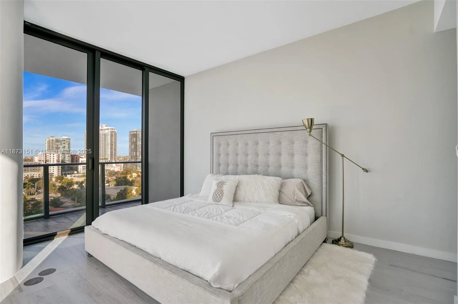 480 NE 31st St # 1401, Miami, FL 33137 photo 11