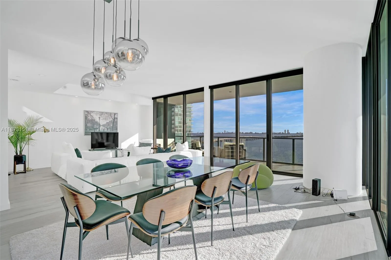 480 NE 31st St # 1401, Miami, FL 33137 photo 9