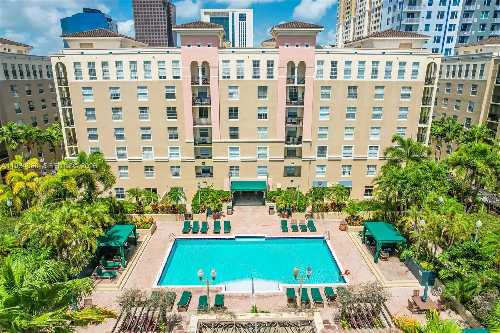 520 SE 5th Ave # 1307, Fort Lauderdale, FL 33301 photo 2