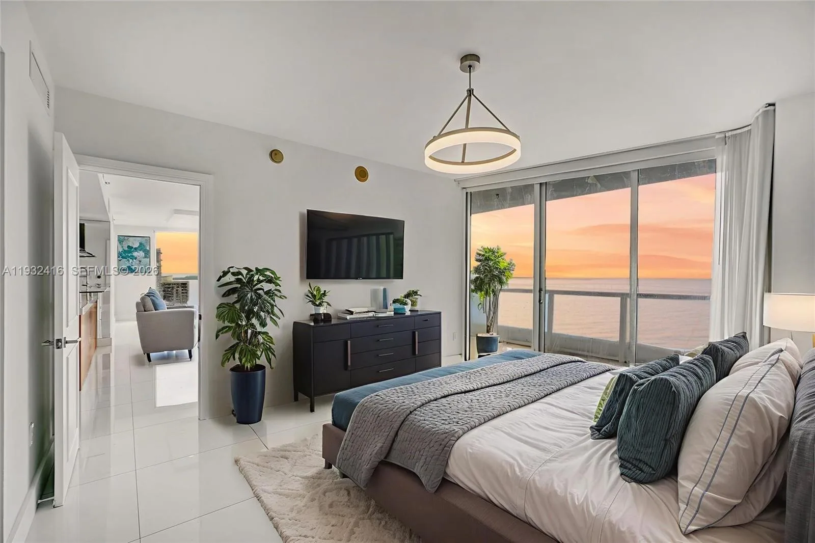 495 Brickell Ave # 2301, Miami, FL 33131