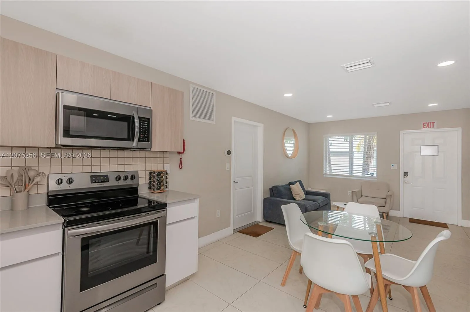 507 NW 8th Ave # 1, Fort Lauderdale, FL 33311 photo 12