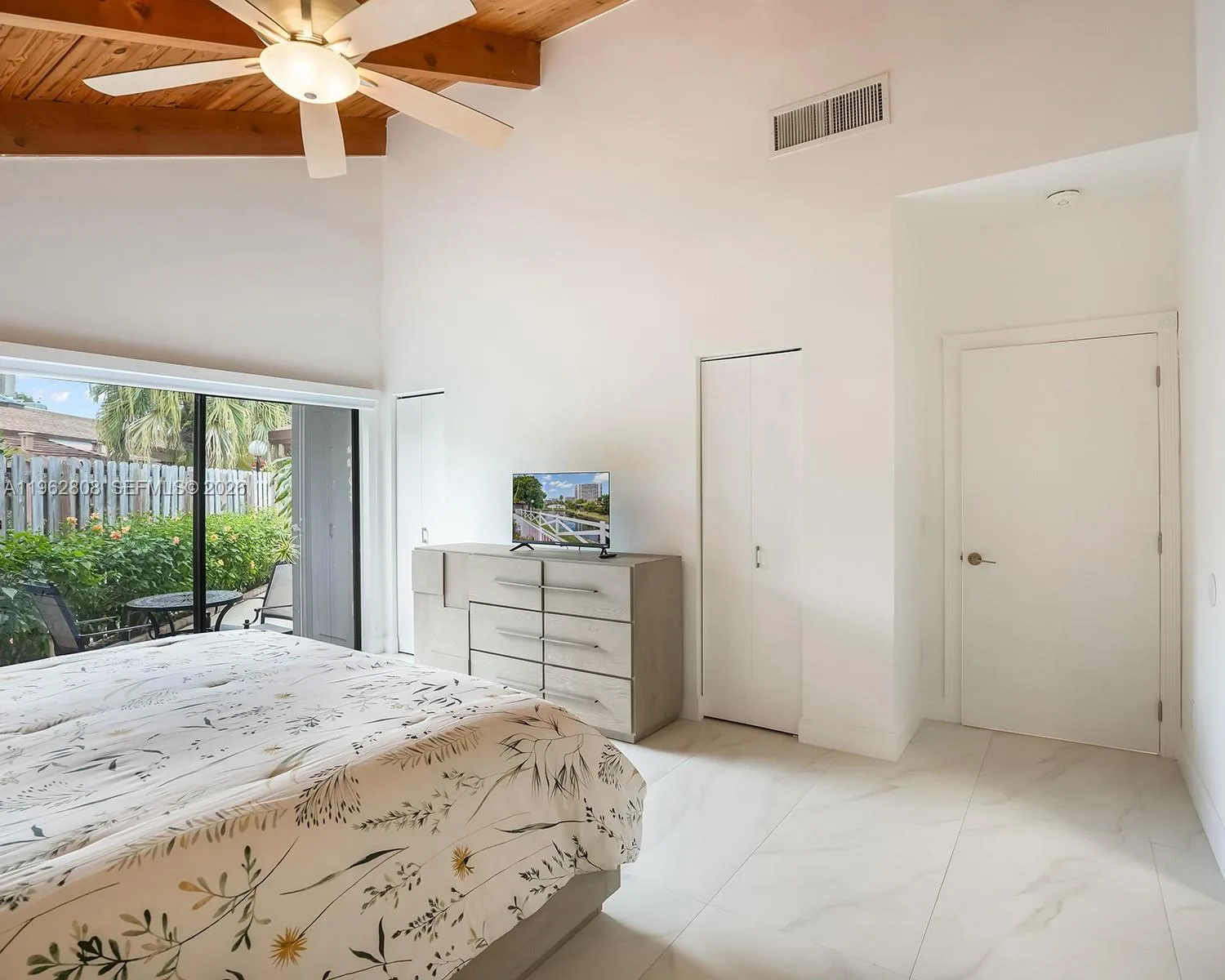 413 Leslie Dr, Hallandale Beach, FL 33009 photo 13