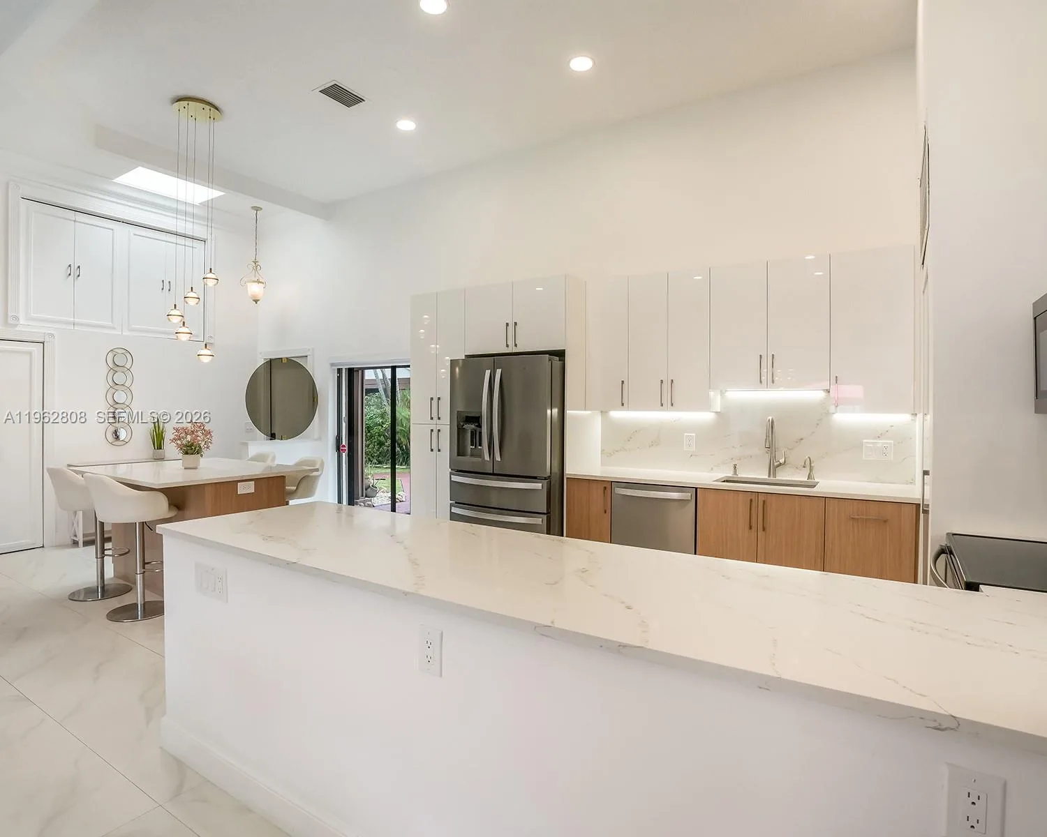 413 Leslie Dr, Hallandale Beach, FL 33009 photo 6