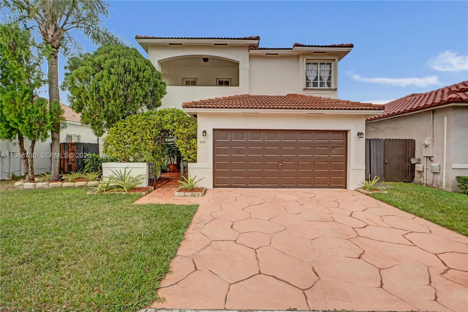 5502 SW 162nd Pl, Miami, FL 33185 photo 3