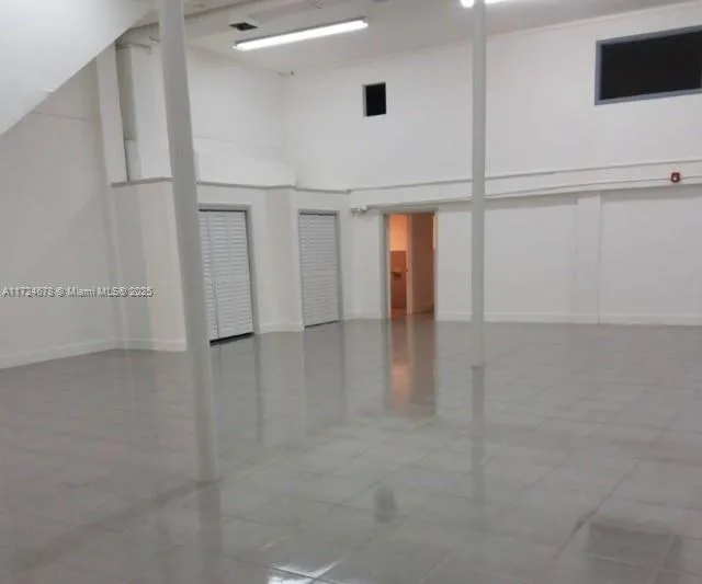 638 NW 62nd St, Miami, FL 33150