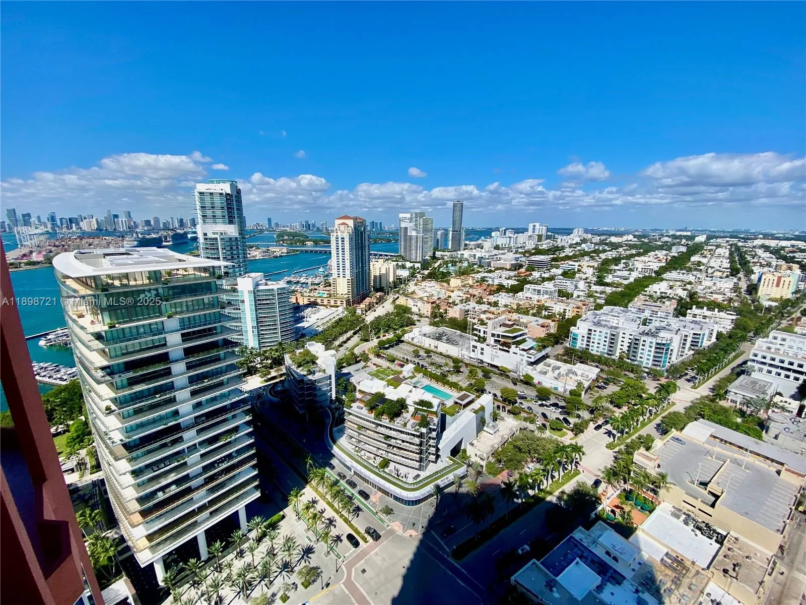 300 S Pointe Dr # 3204, Miami Beach, FL 33139 photo 8