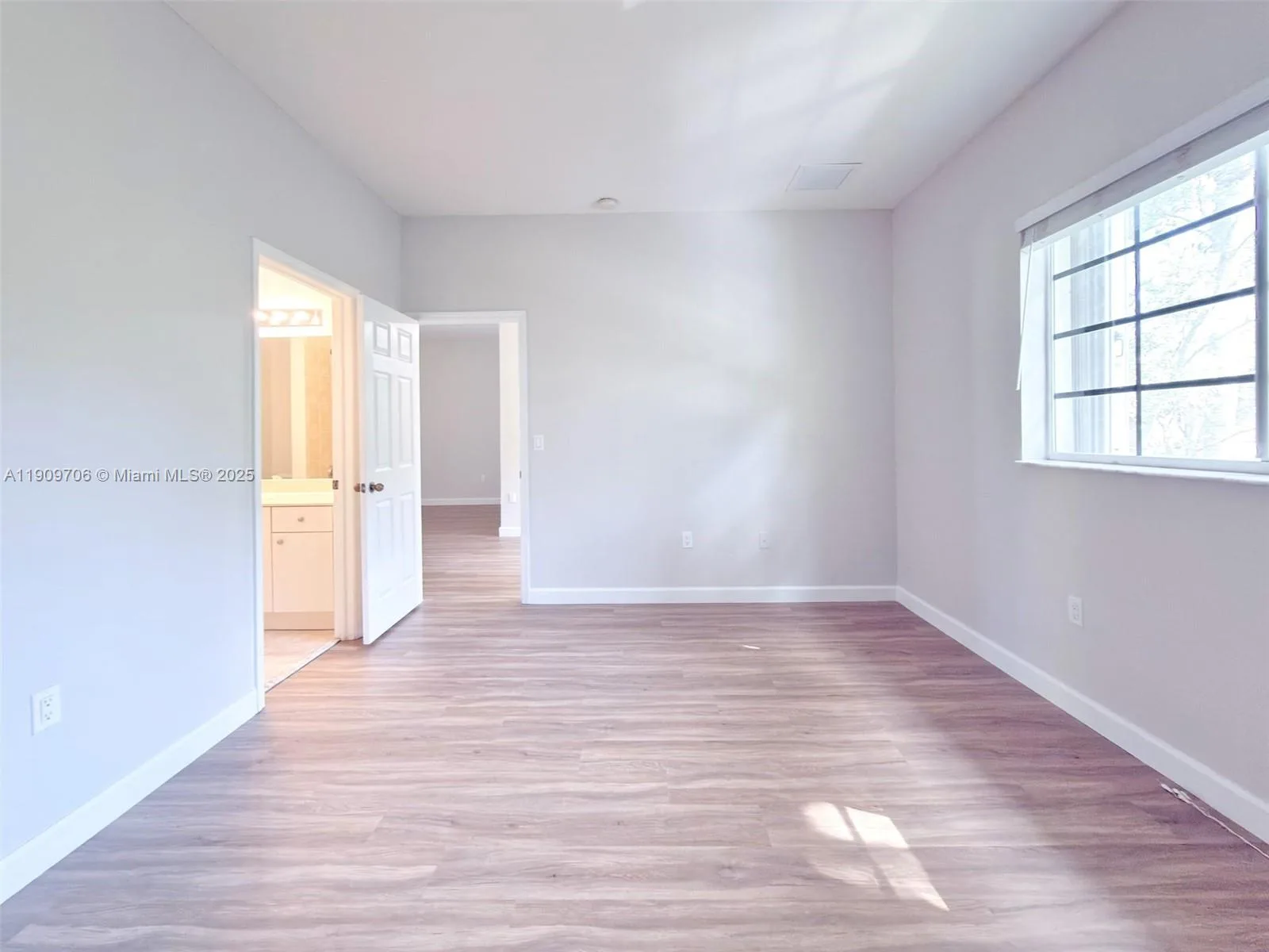 2610 NE 3rd Dr # 203, Homestead, FL 33033 photo 7