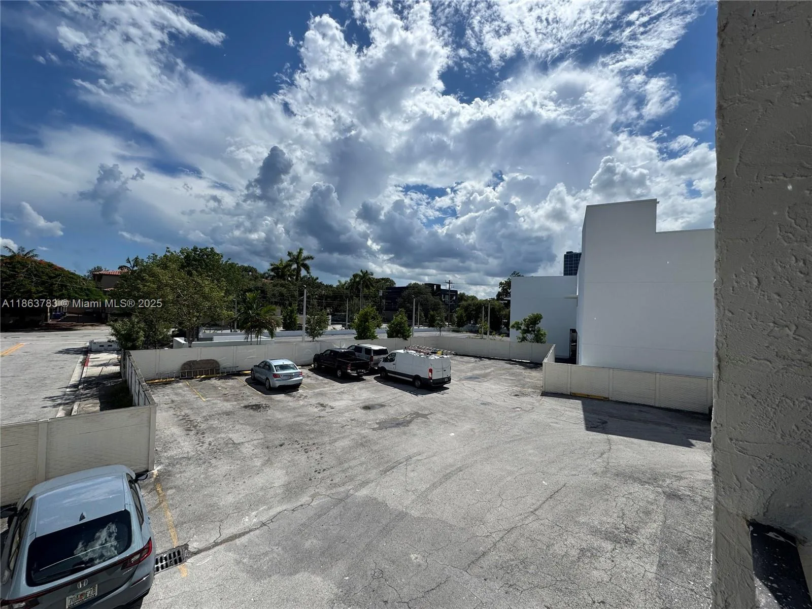 Casa Linda Apartments – photo 11