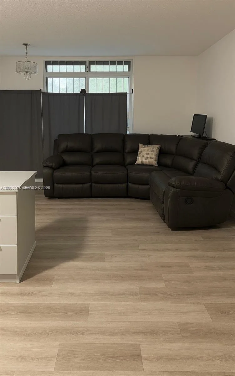 16450 NW 2nd Ave # 109, Miami, FL 33169 photo 7