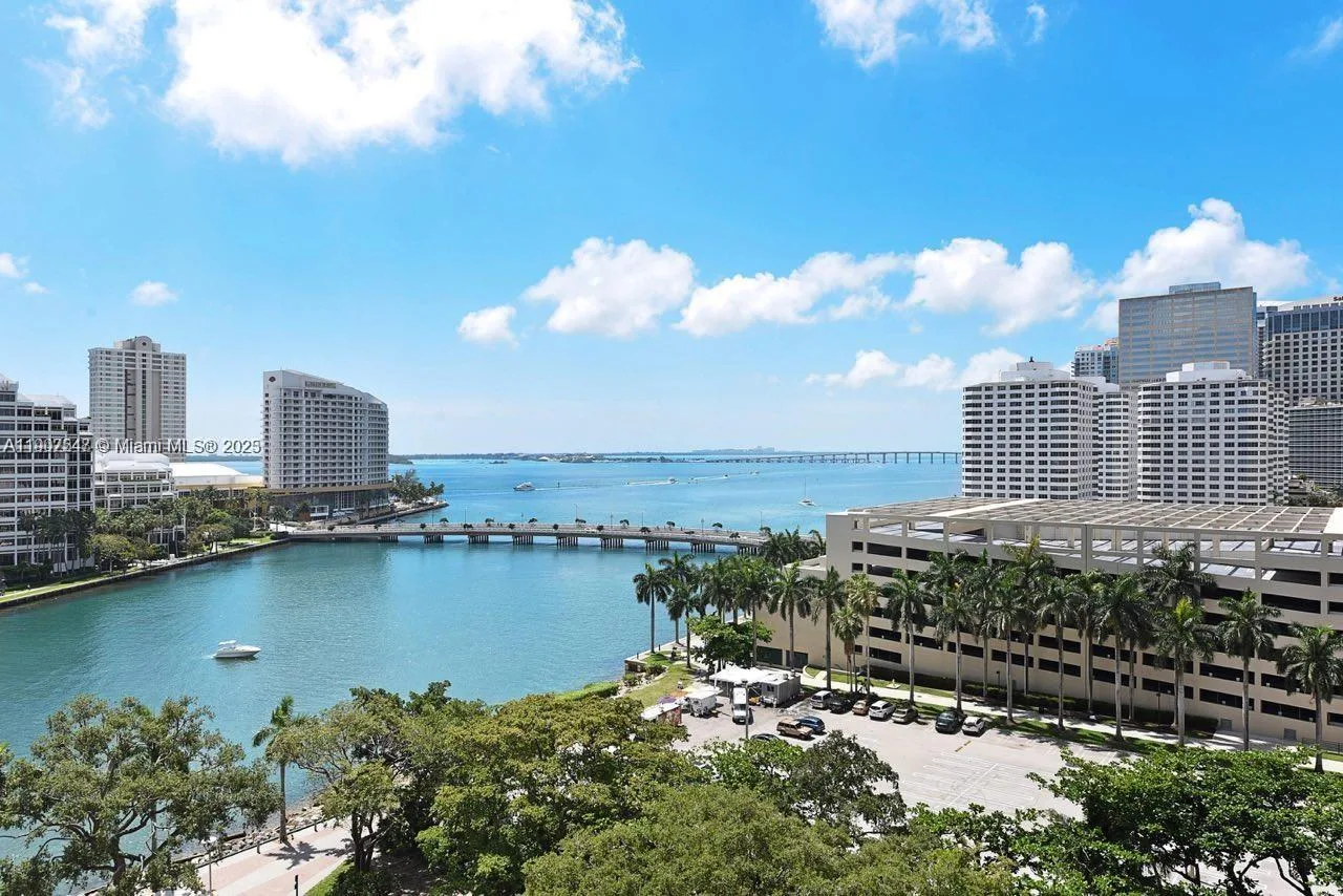 495 BRICKELL AVE # 1109, Miami, FL 33131 photo 2
