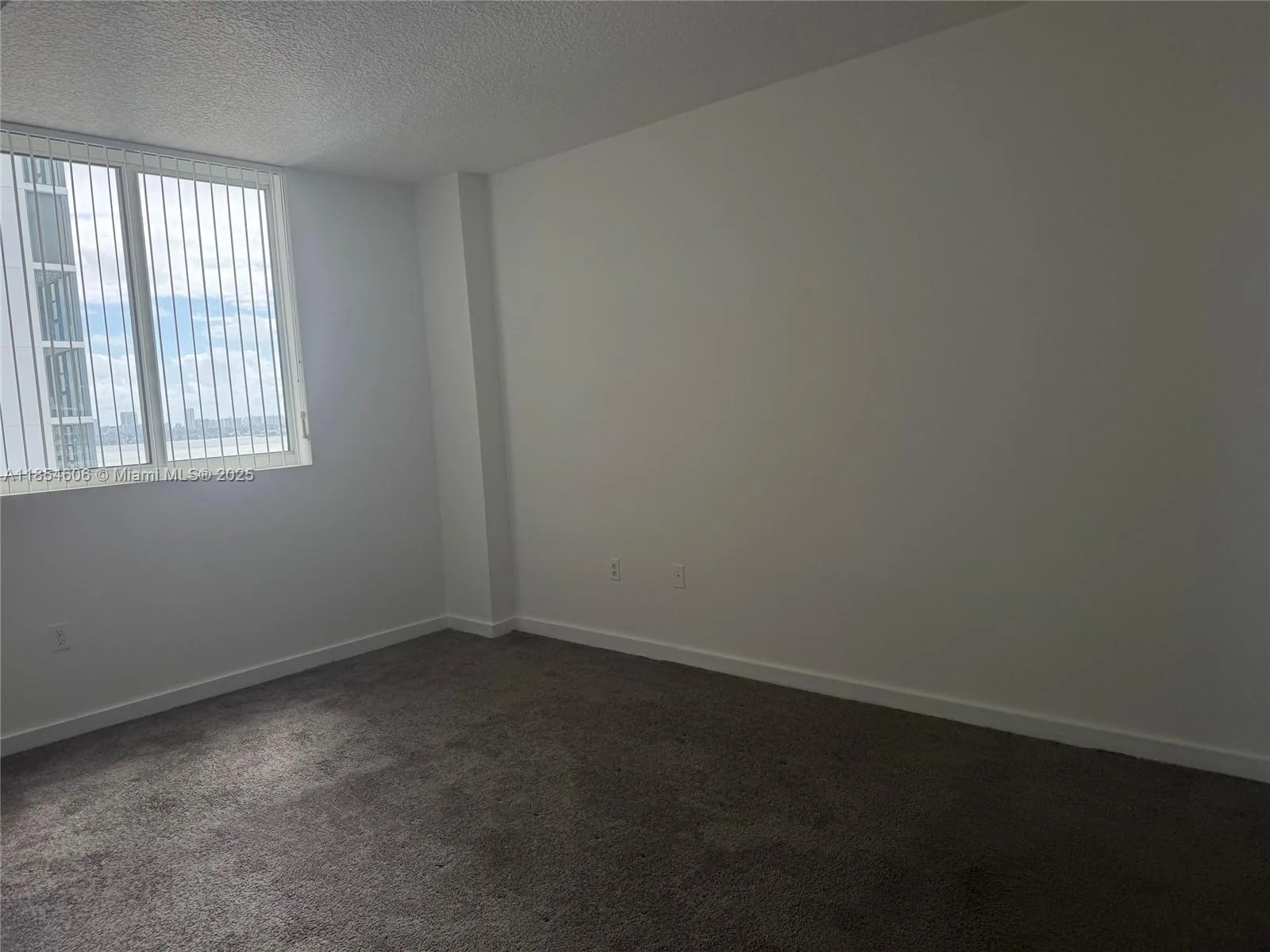 601 NE 23rd St # 1402, Miami, FL 33137 photo 10