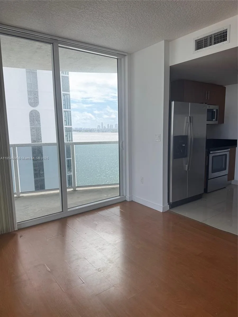 601 NE 23rd St # 1402, Miami, FL 33137 photo 5