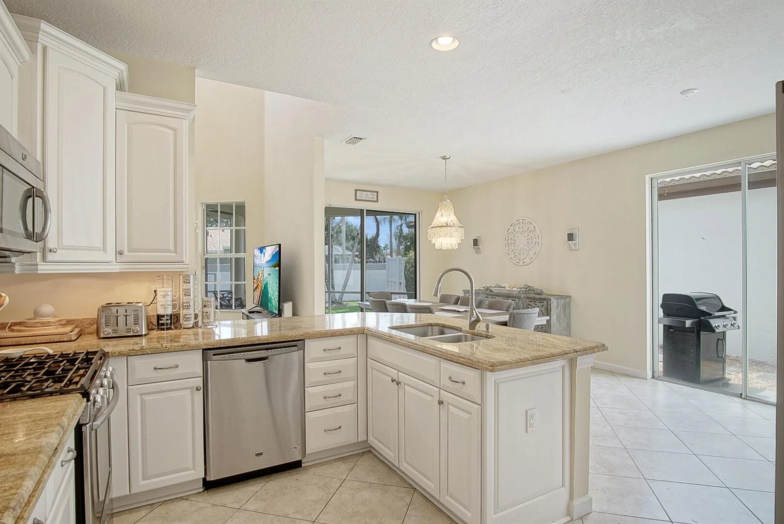 8176 Quail Meadow Way, West Palm Beach, FL 33412 photo 11