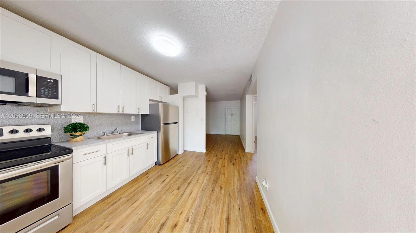 2463 Coral Way # 27, Miami, FL 33145 photo 4