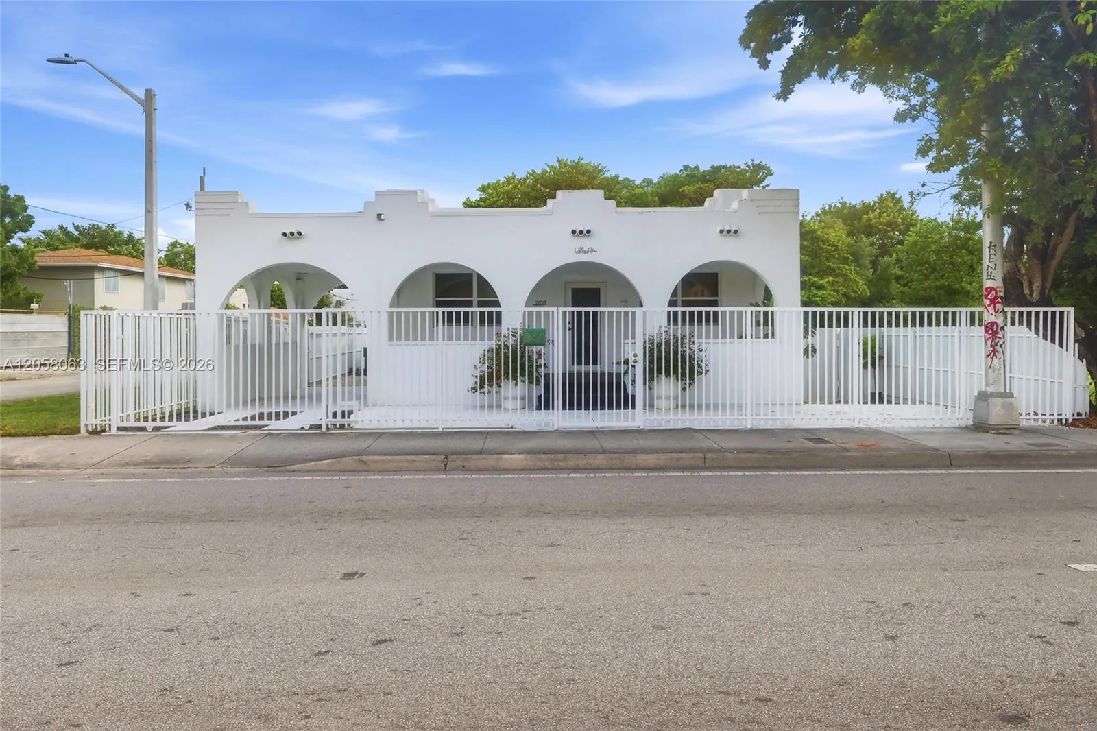 1909 NW 62nd St, Miami, FL 33147