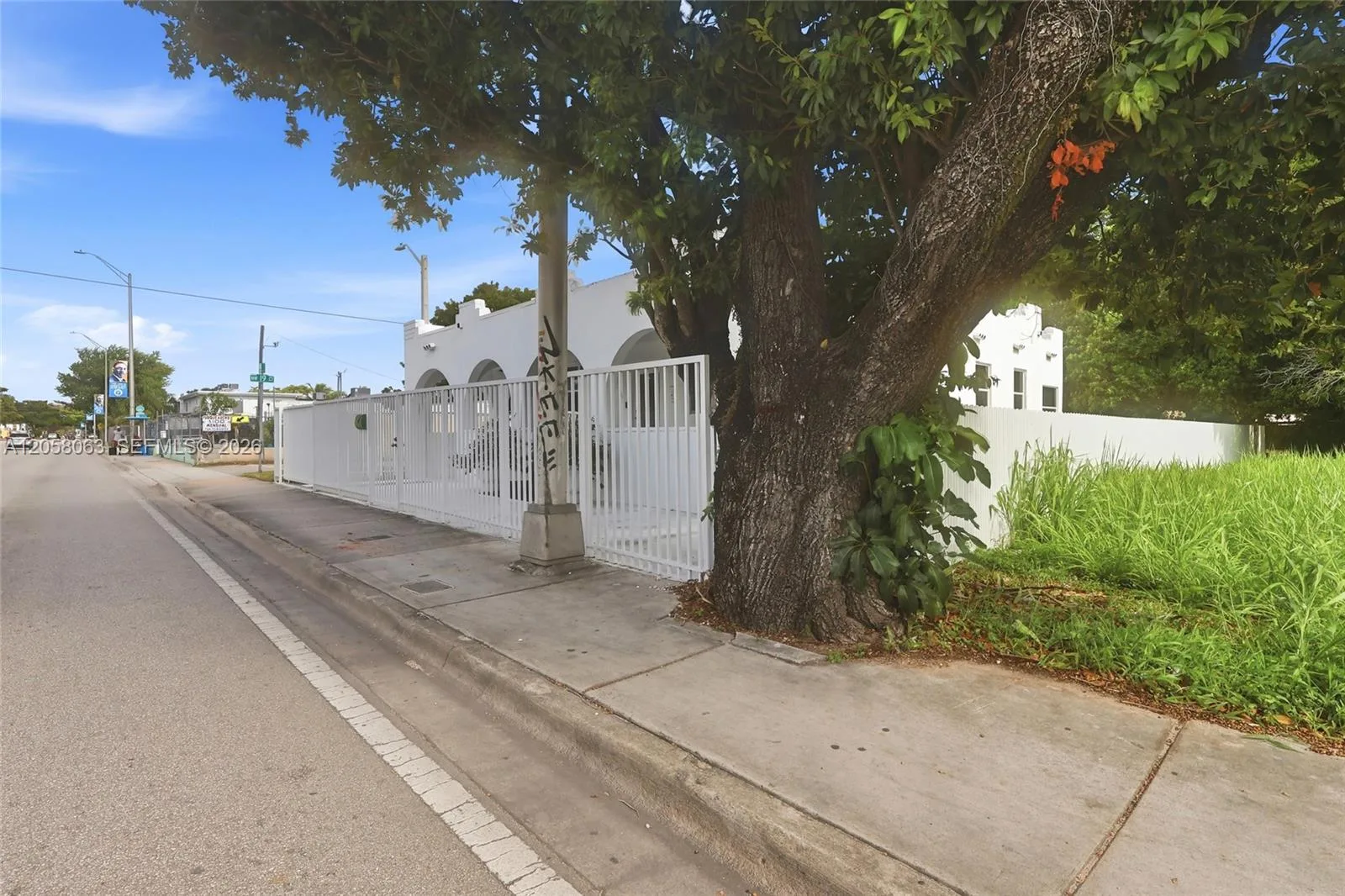 1909 NW 62nd St, Miami, FL 33147 photo 4