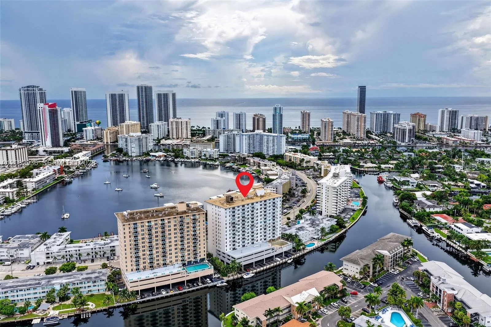 427 Golden Isles Dr # 11C, Hallandale Beach, FL 33009