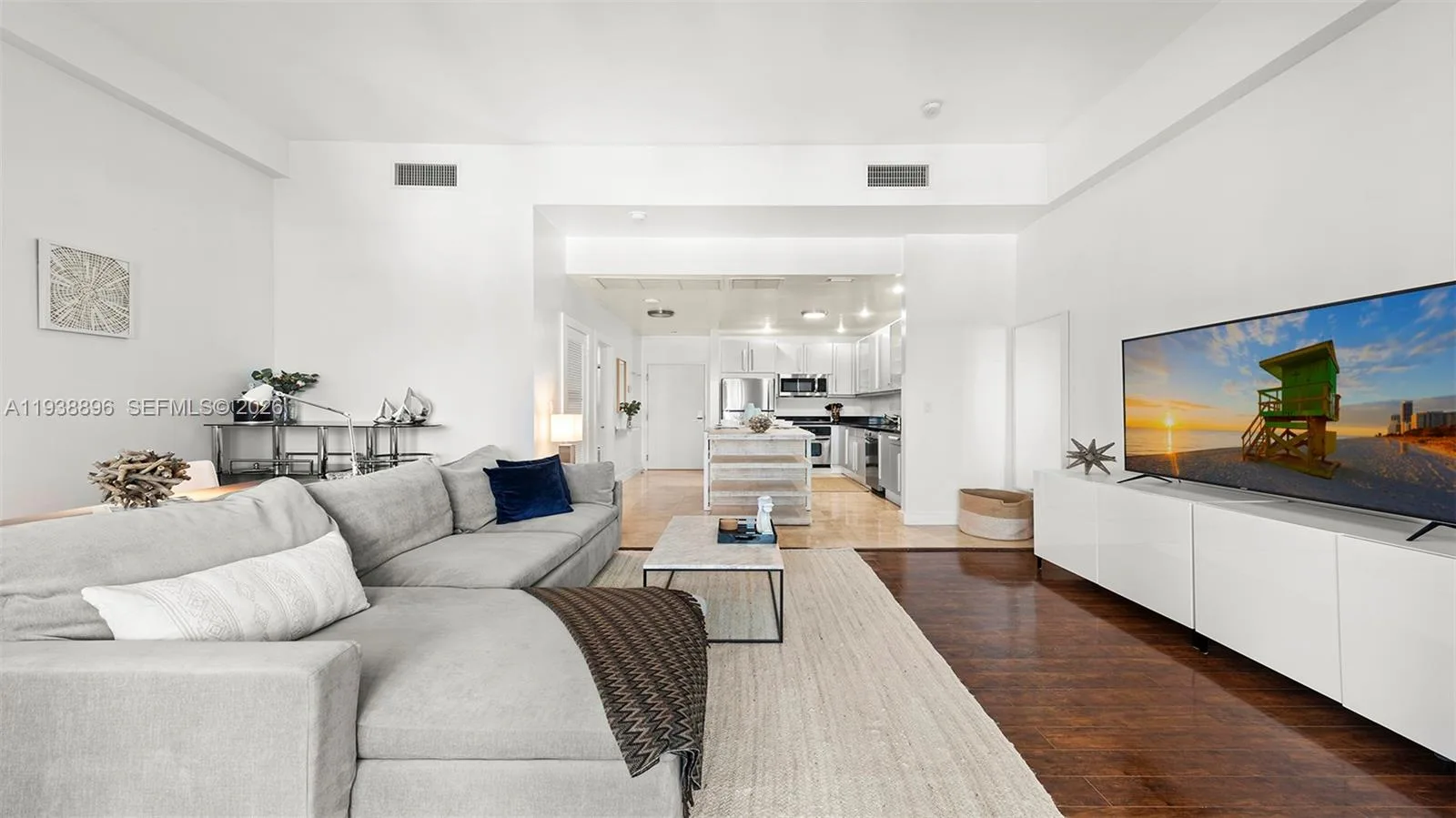 2301 Collins Ave # 1632, Miami Beach, FL 33139 photo 3