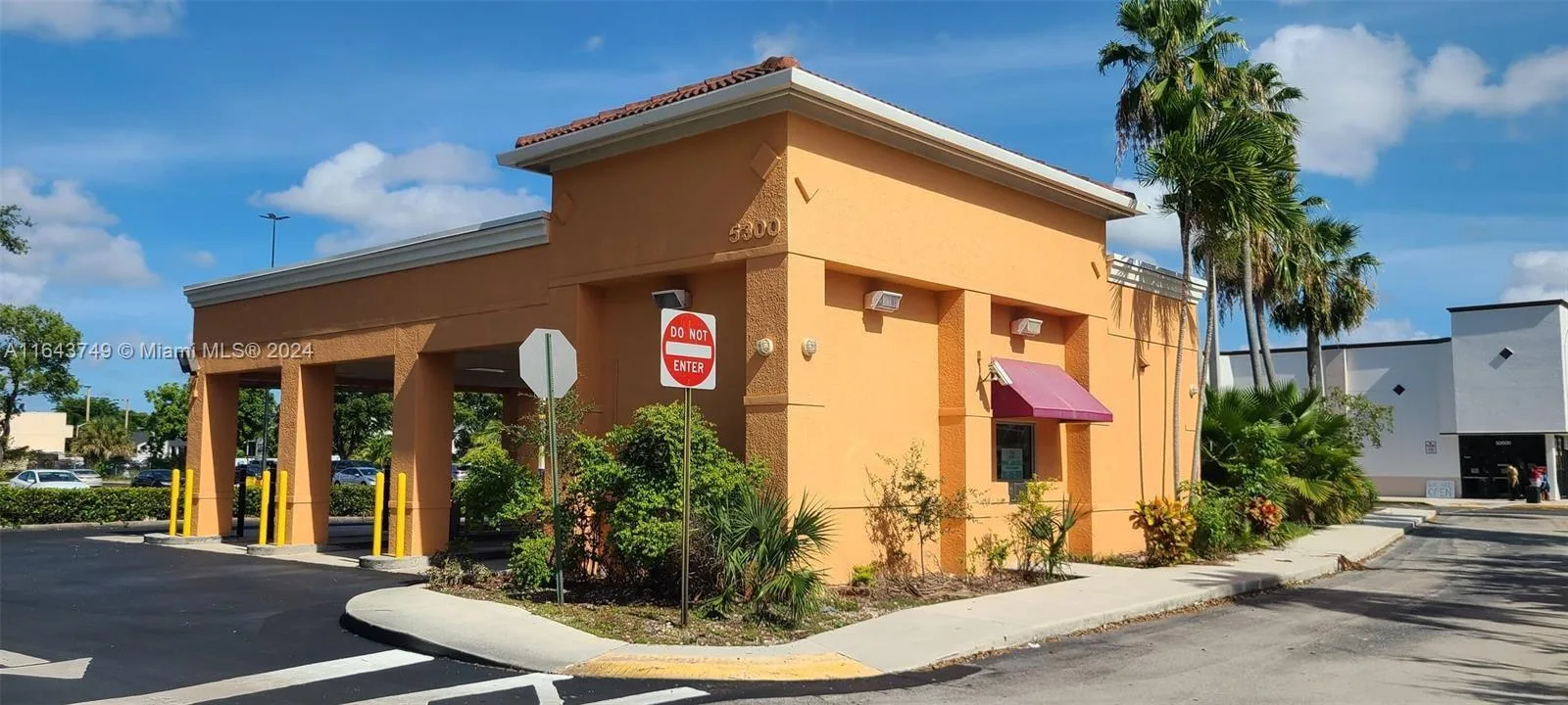 5300 Coconut Creek Pkwy, Margate, FL 33063