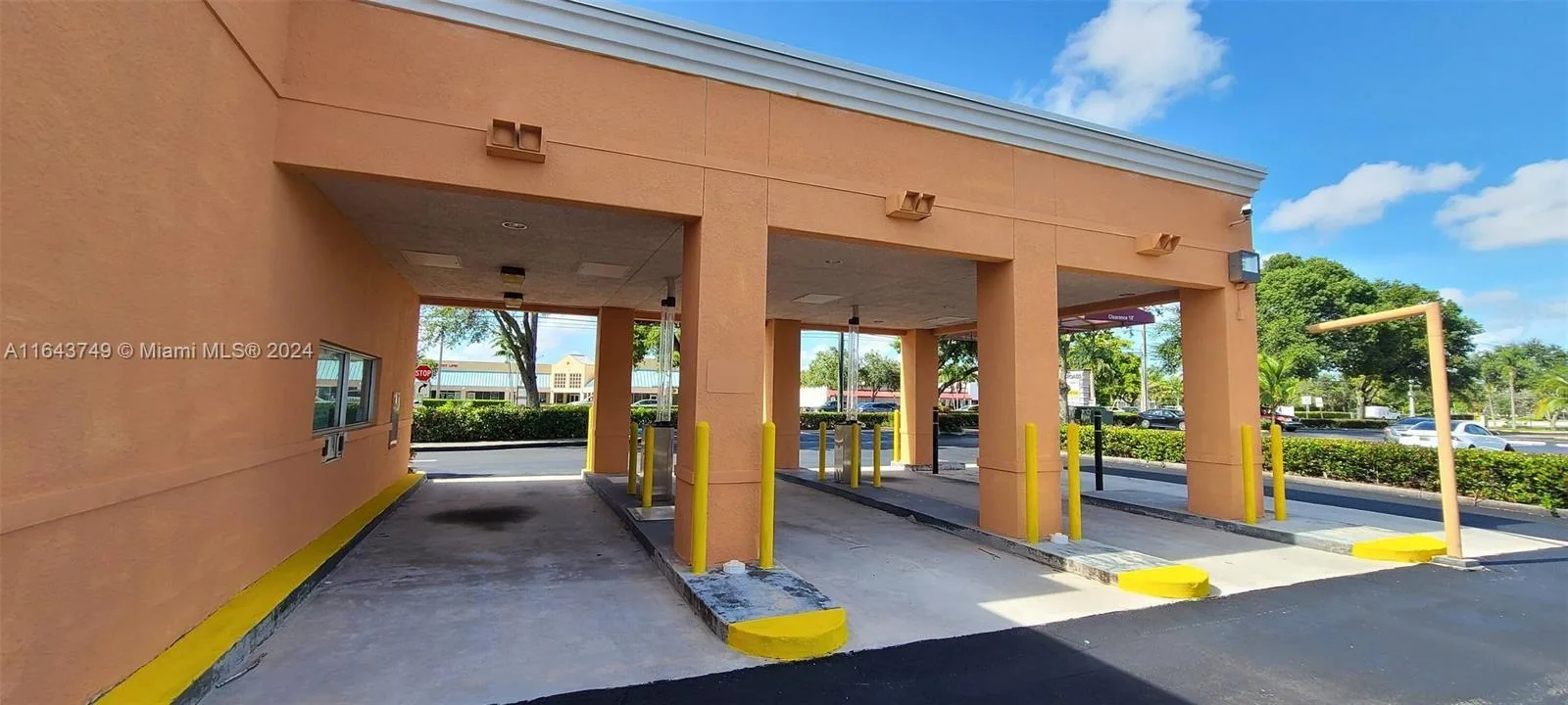 5300 Coconut Creek Pkwy, Margate, FL 33063 photo 2
