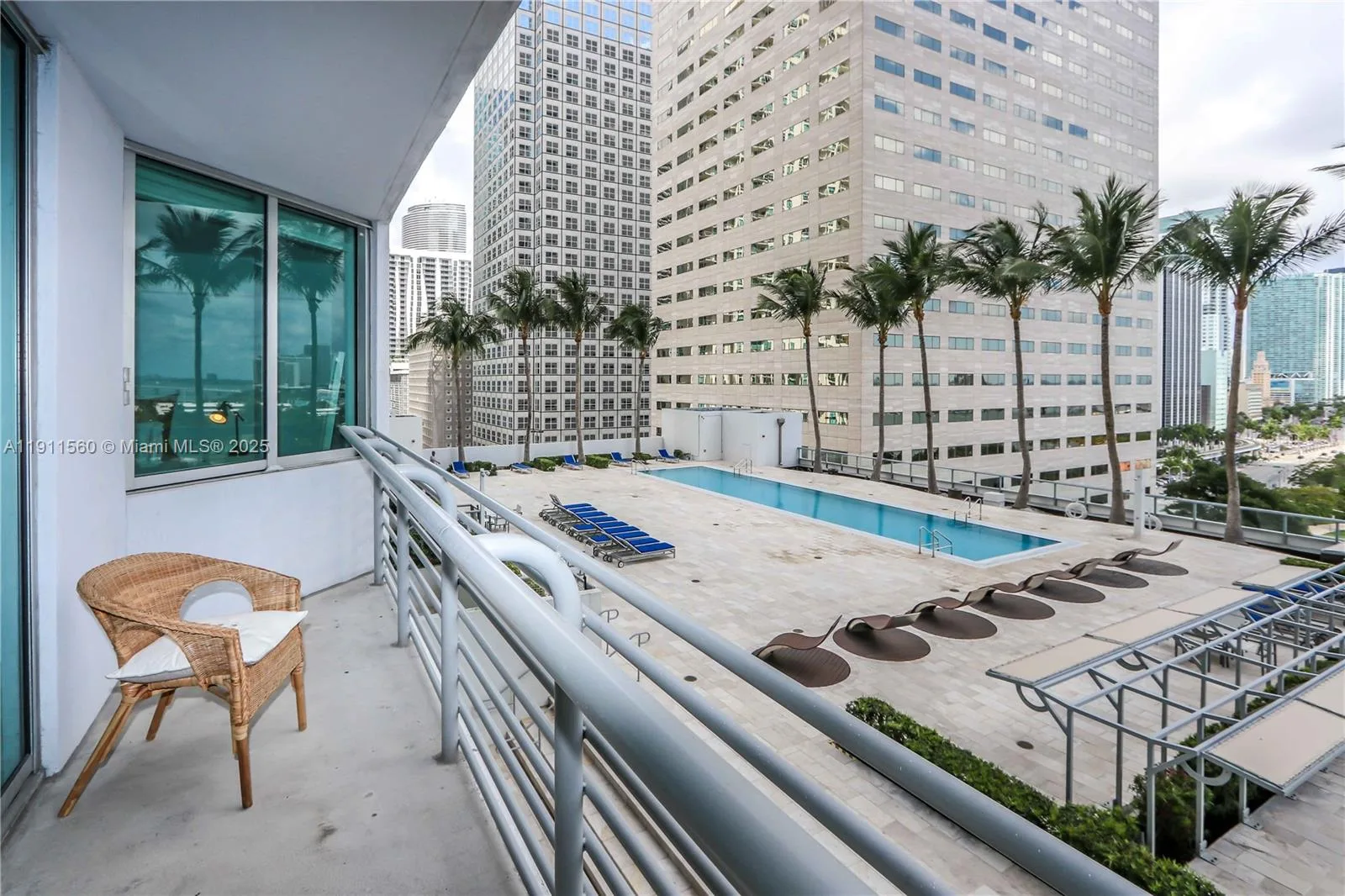 One Miami Unit 1422 at 325 S Biscayne Blvd # 1422, Miami FL 33131 — photo 1