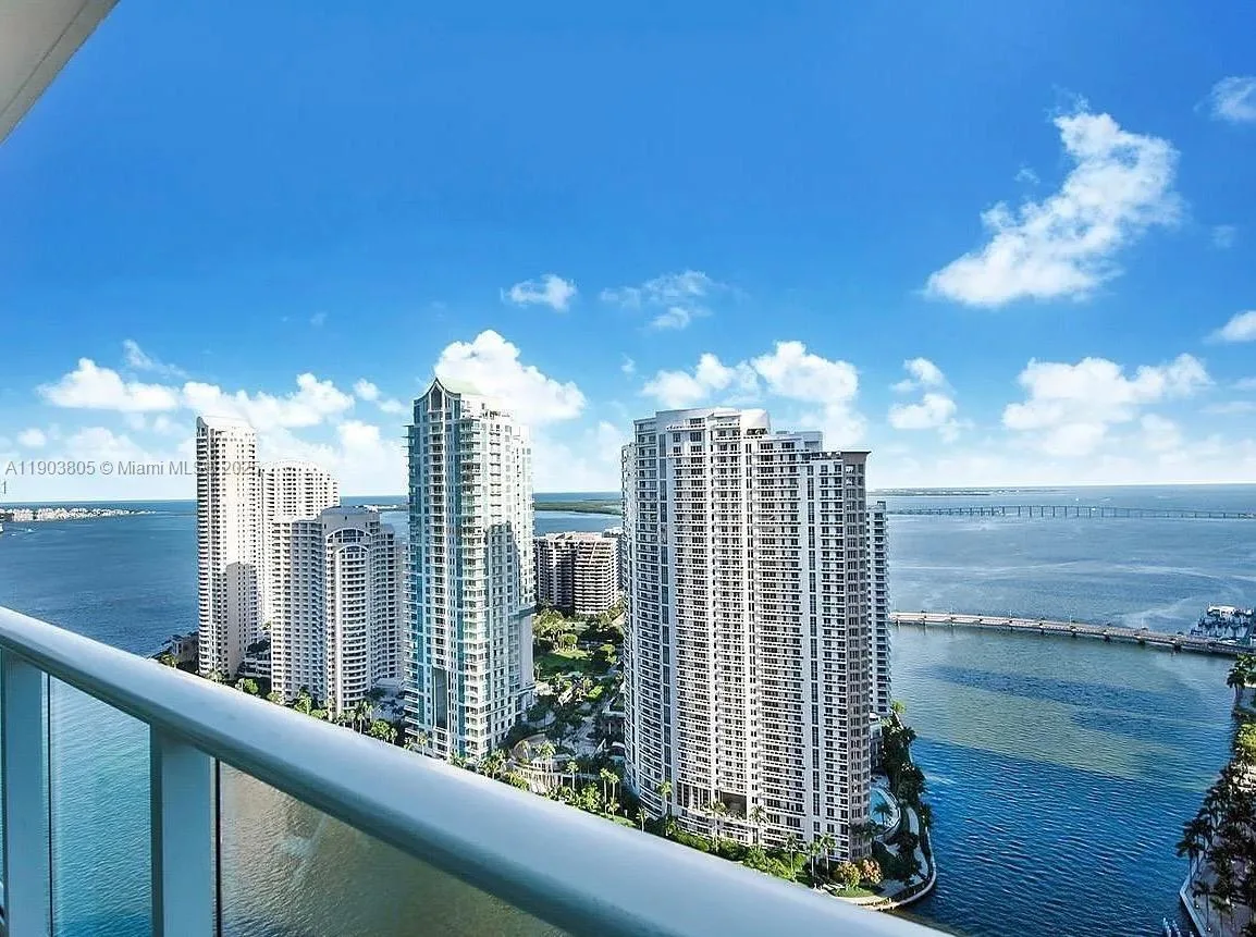 300 S Biscayne Blvd # L-1208, Miami, FL 33131