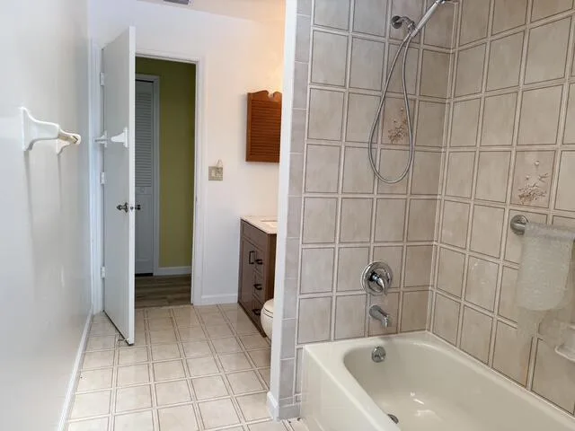 5306 SE ORANGE Street, Stuart, FL 34997 photo 13