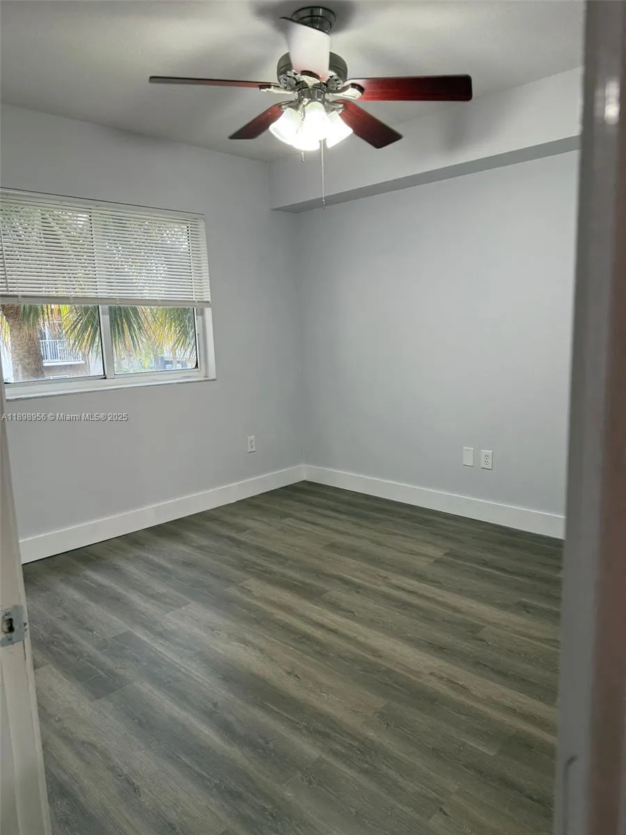 11040 SW 196th St # 211, Cutler Bay, FL 33157 photo 3