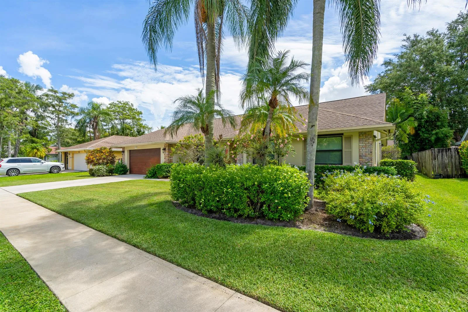 1532 Primrose Lane, Wellington, FL 33414 photo 3