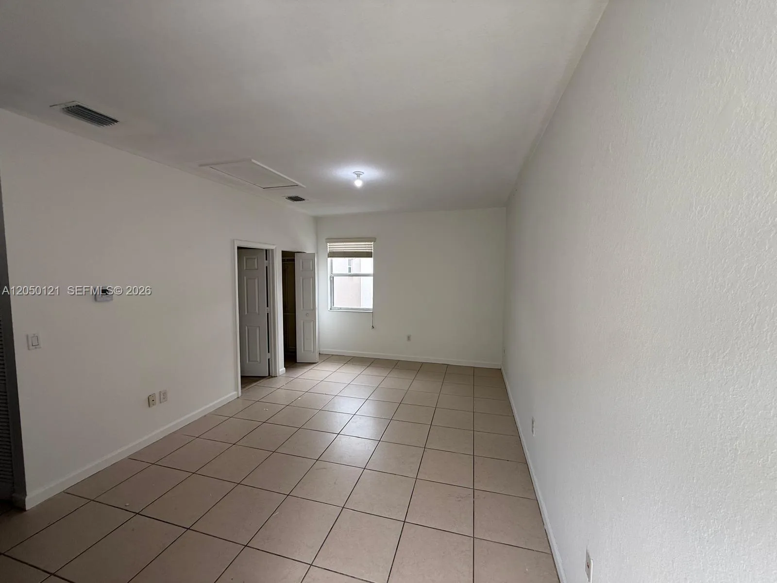 17021 SW 96th St # STUDIO, Miami, FL 33196 photo 2