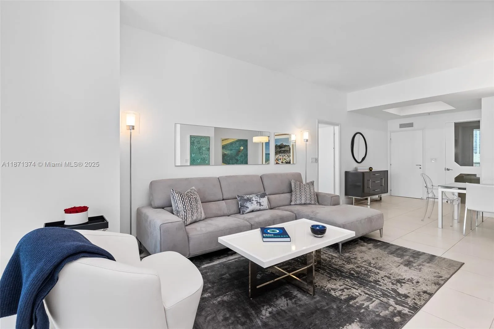 50 S Pointe Dr # 1005, Miami Beach, FL 33139 photo 2