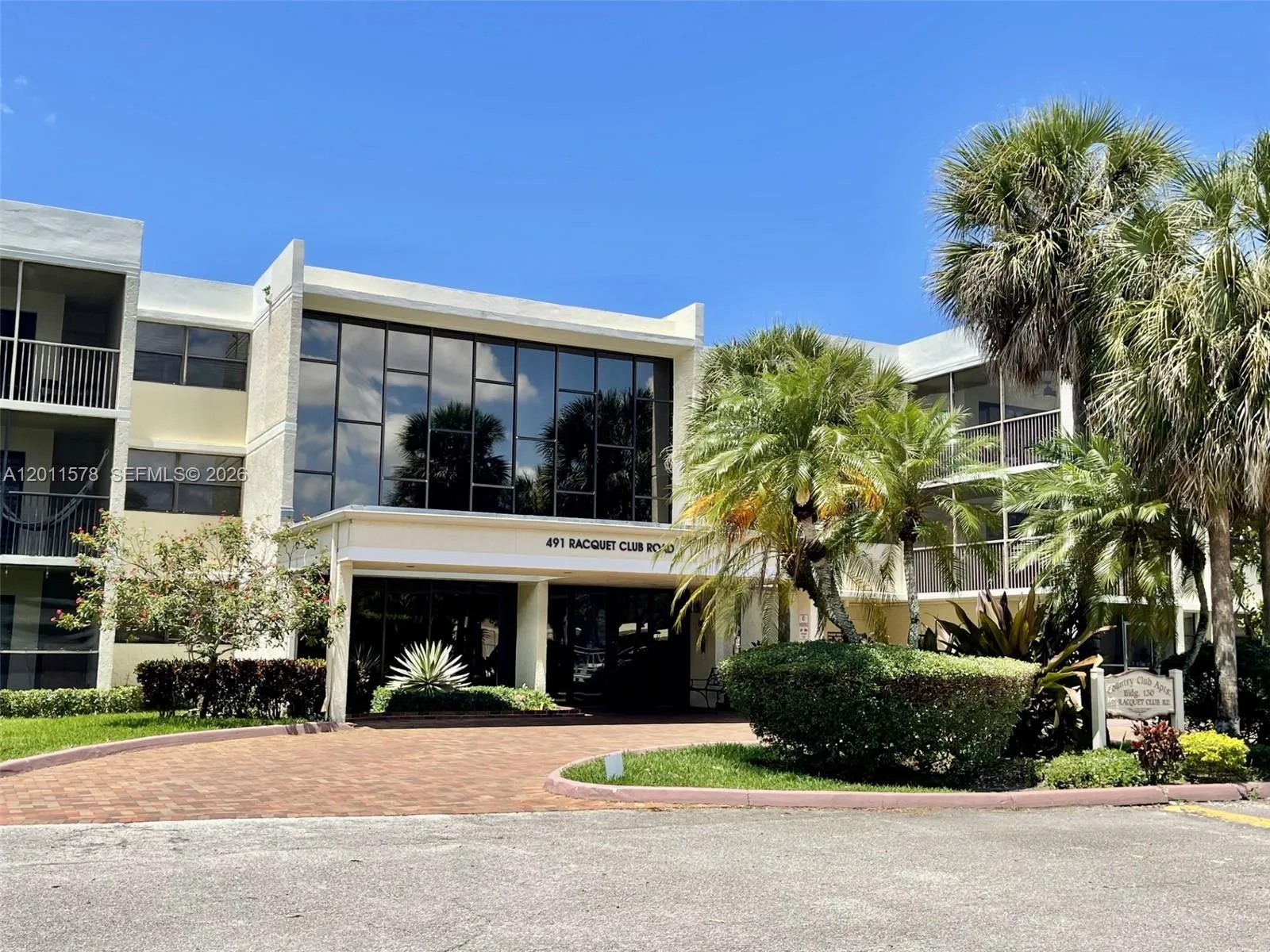 491 Racquet Club Rd # 303, Weston, FL 33326